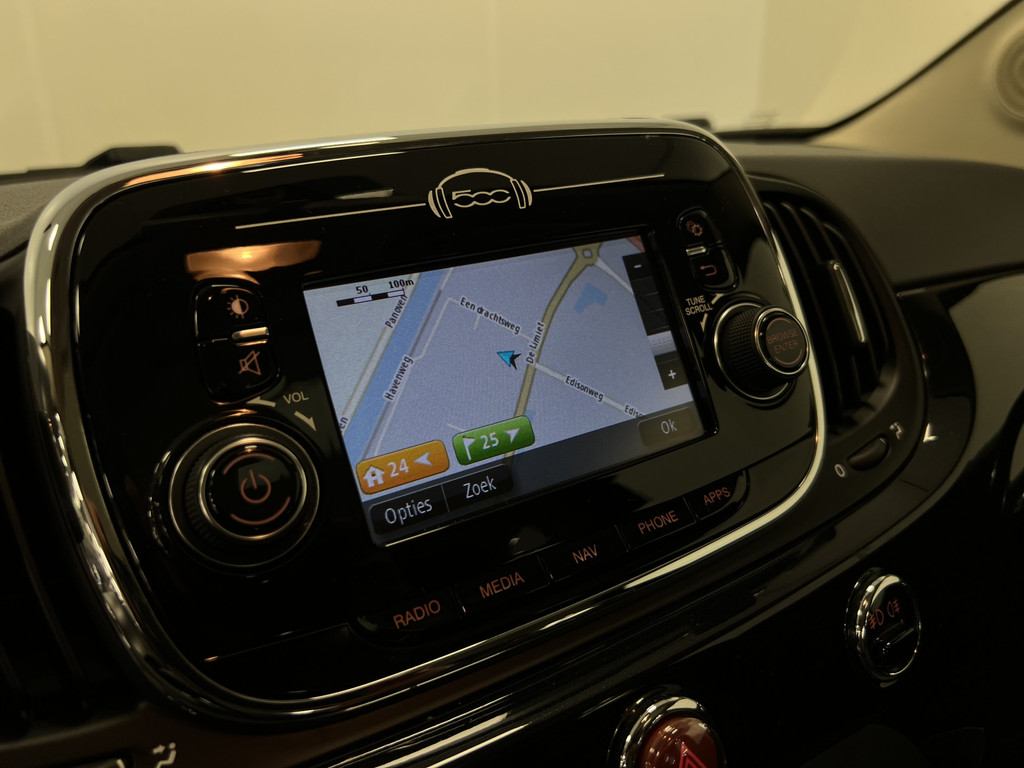 54092772-7.jpg