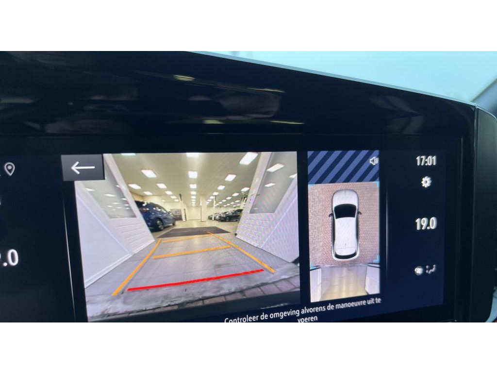 55983431-29.jpg